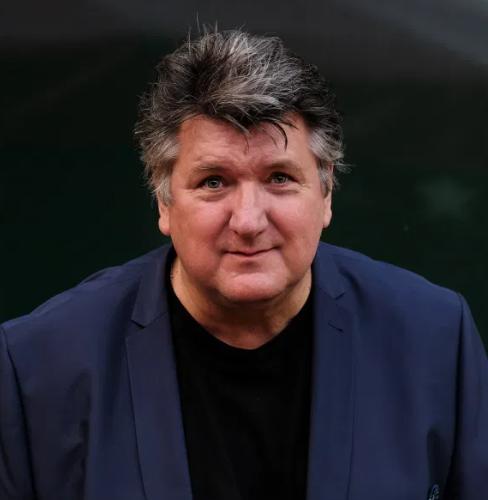 Closeup Comedy at Herbert’s Yard – With Bob Mills and more